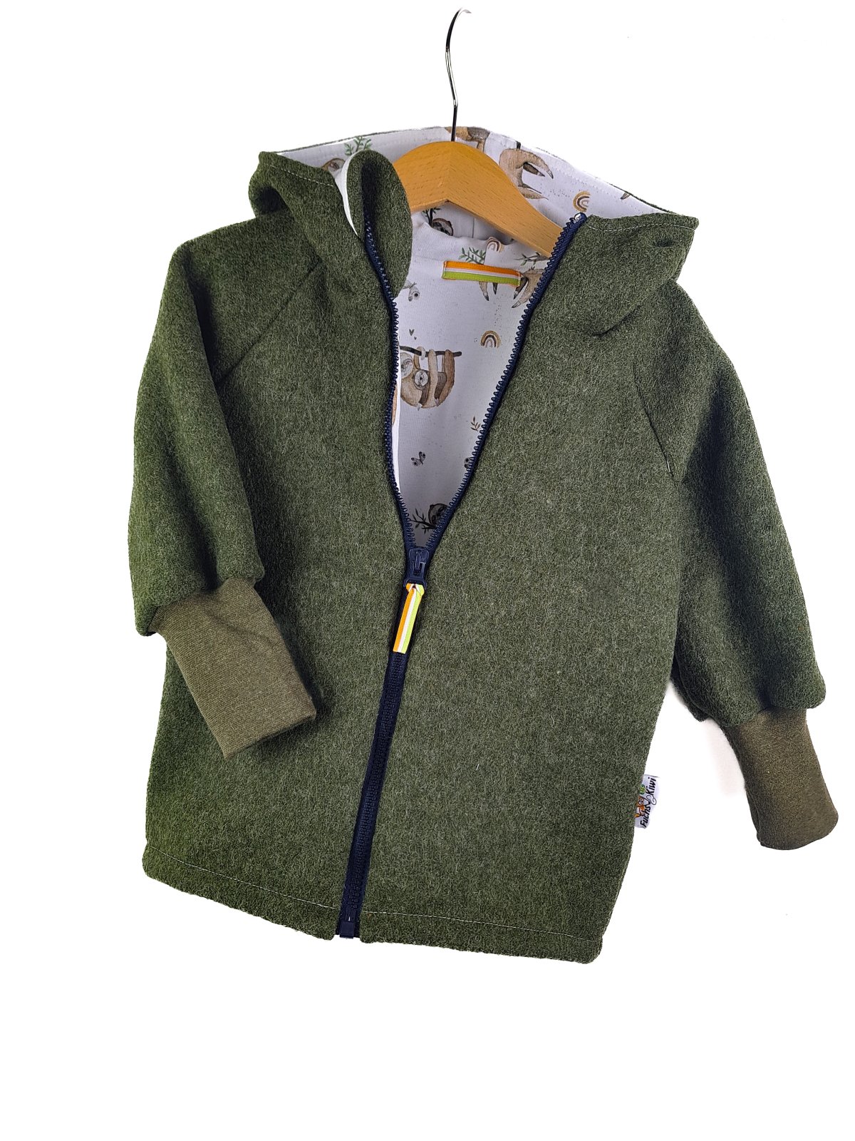 Walkjacke moosgrün meliert mit Faultierliebe