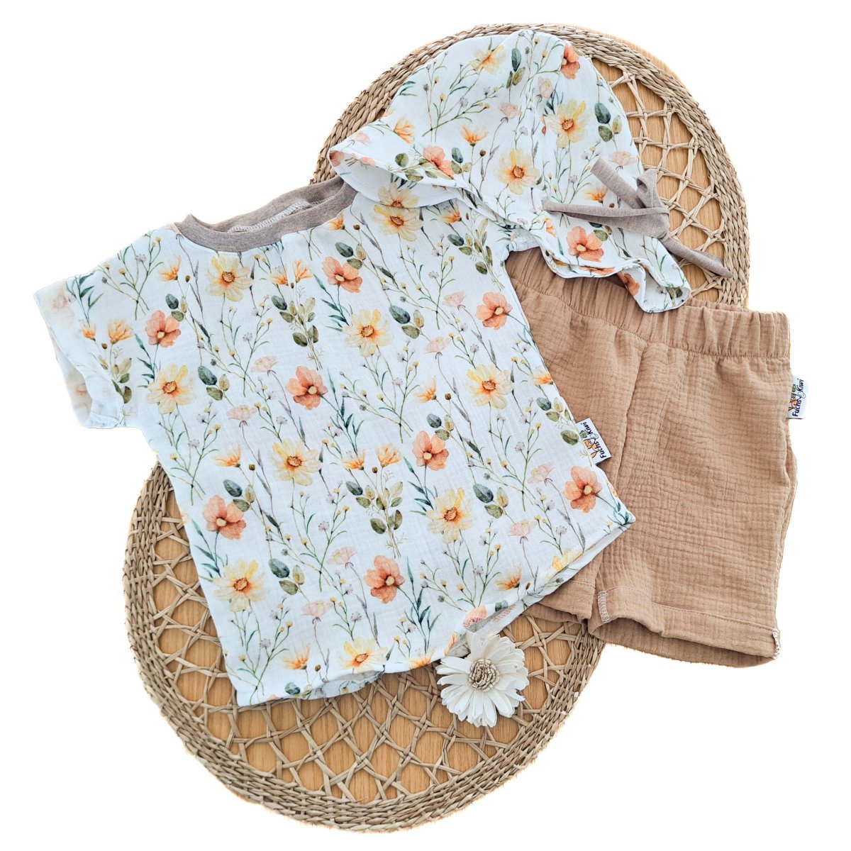Musselin Sommerblumen pastell Outfit