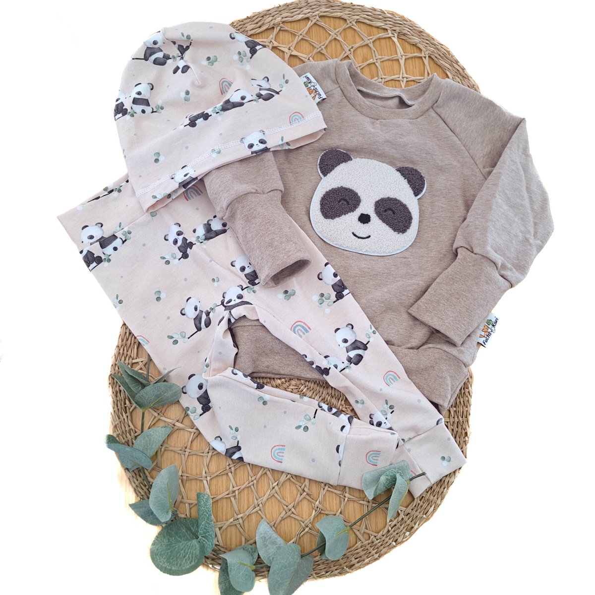 Panda-Patch sand Outfit