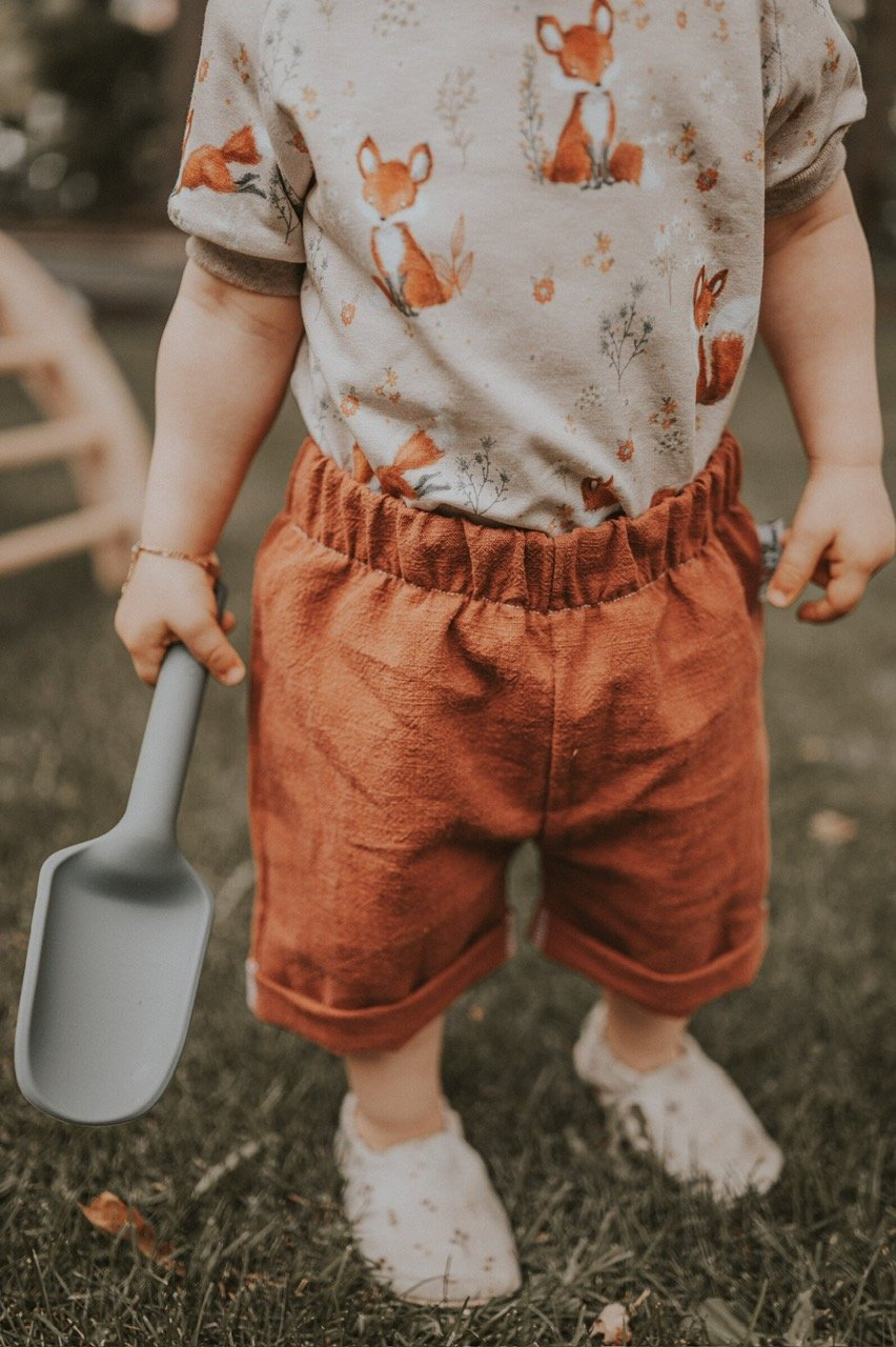 INDIVIDUELL Kurze Shorts Leinen karamell
