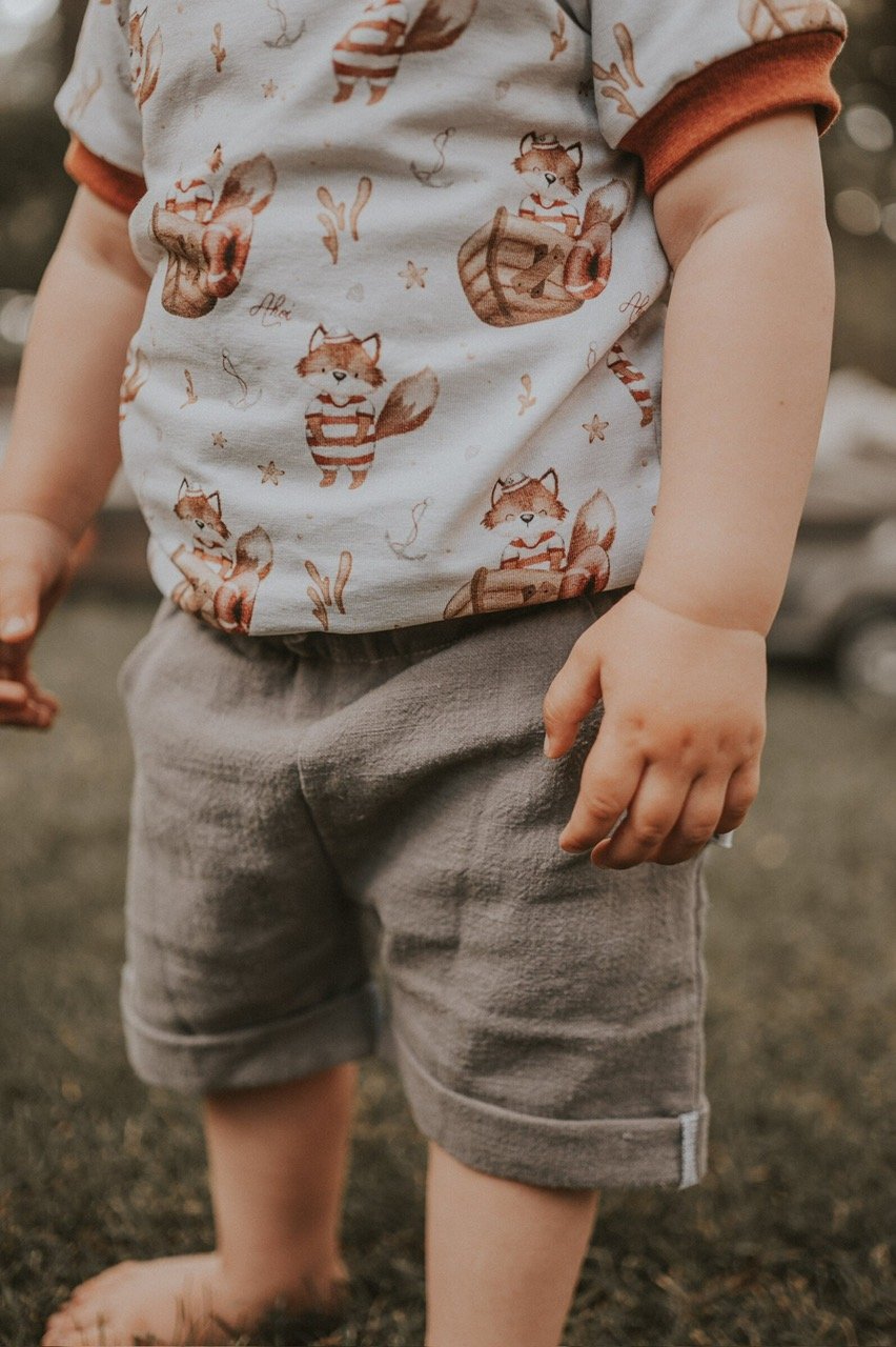 INDIVIDUELL Kurze Shorts Leinen karamell