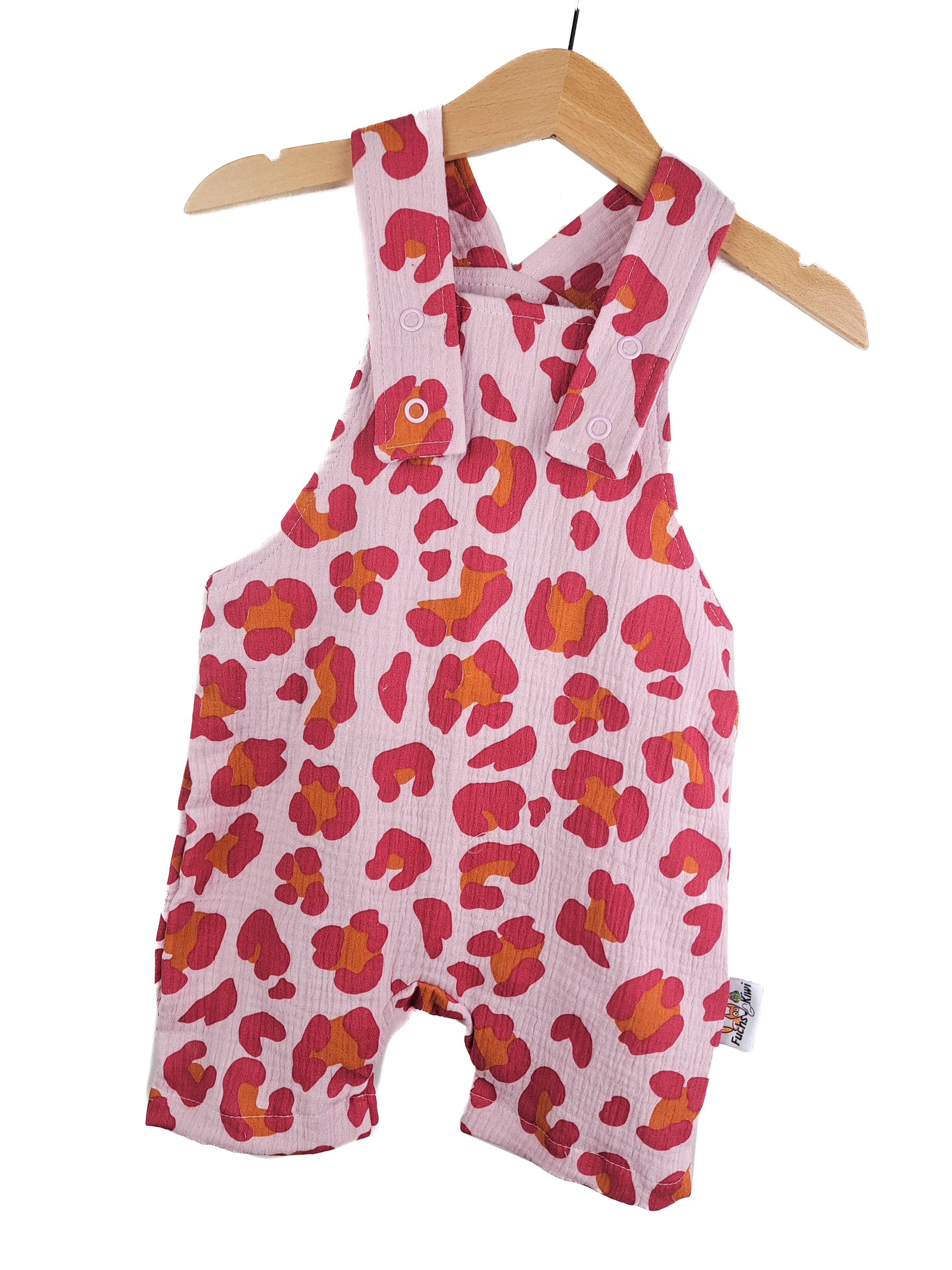 Latzhose kurz Musselin Leo pink