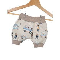 Kurze Hose Polizeiliebe