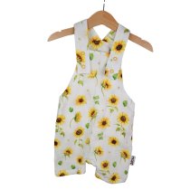 Latzhose kurz Musselin Sonnenblumen