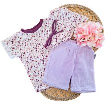 Musselin Blumen flieder Outfit