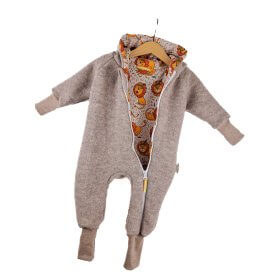 Walkoverall sand meliert mit Löwe sand