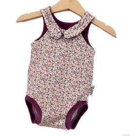 Sommerstrampler Blümchen Flieder