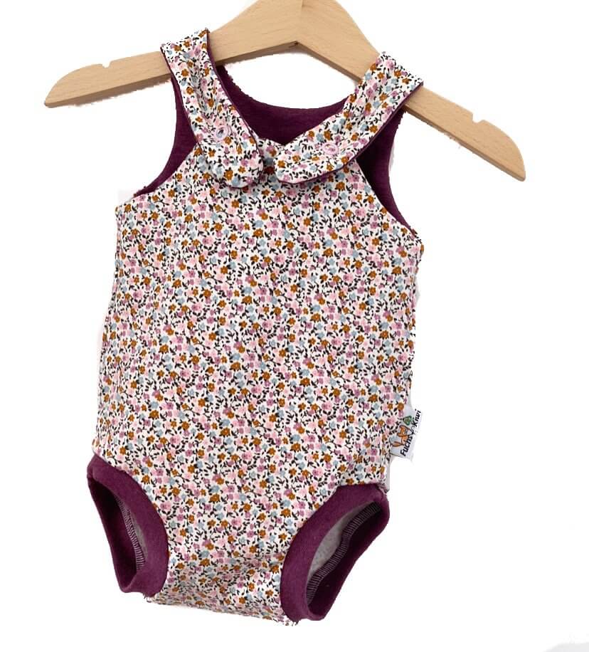 Sommerstrampler Blümchen Flieder