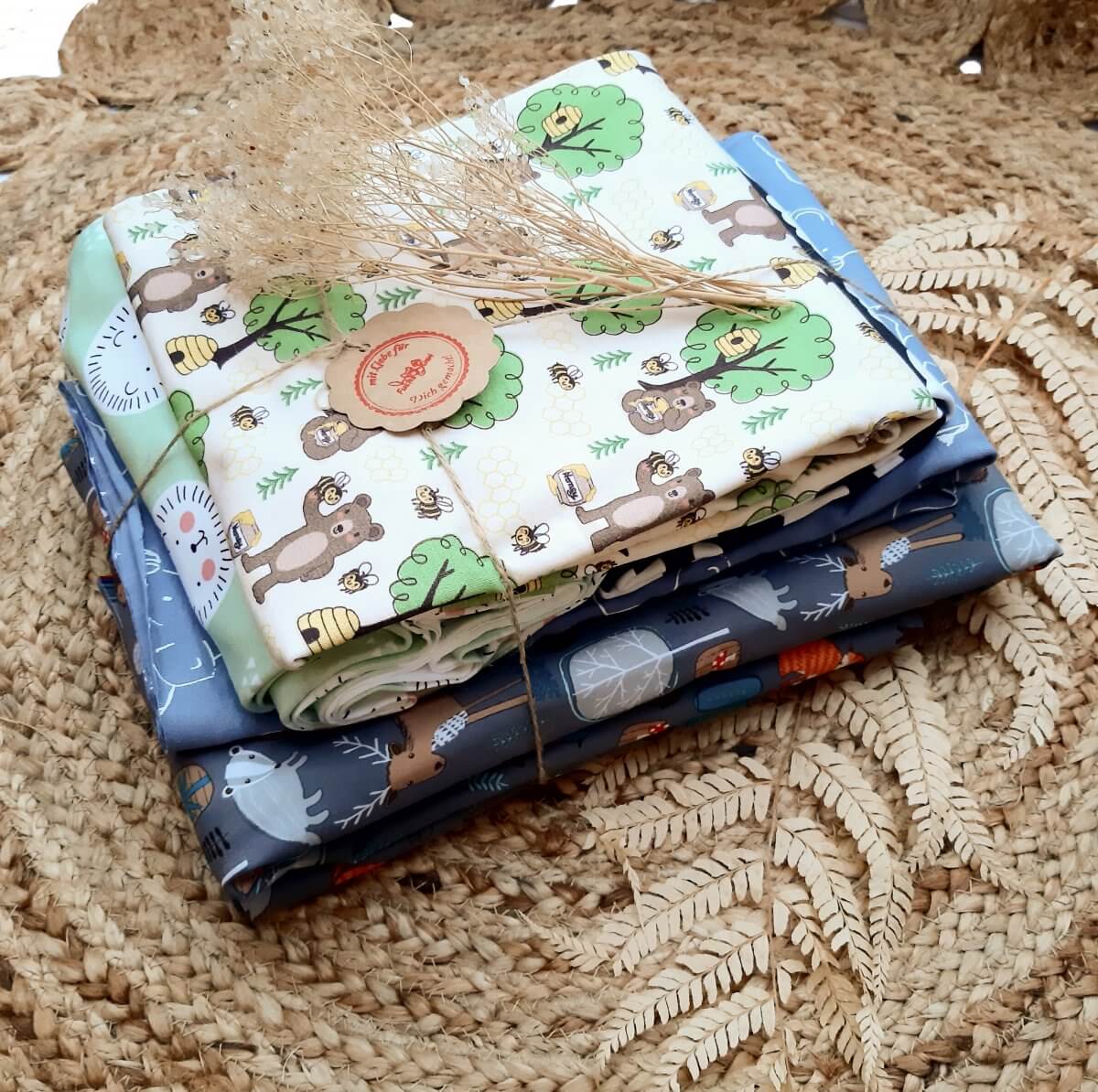 1,5KG ÜBERRASCHUNGSPAKET STOFF Junge MIT SOFTSHELL