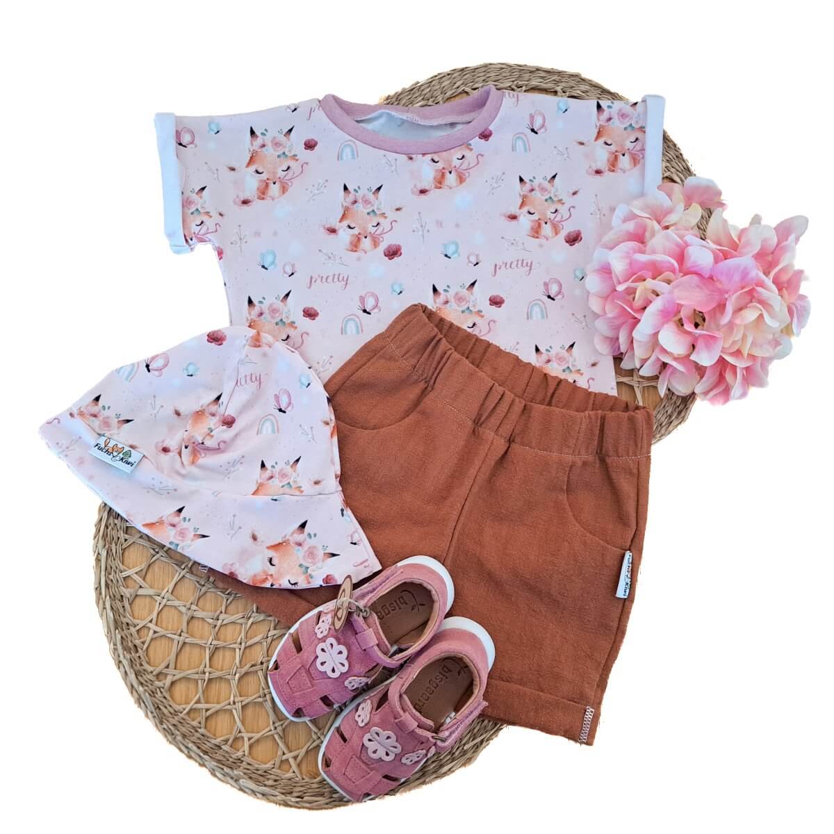 Fuchsi rosa Sommer Outfit 