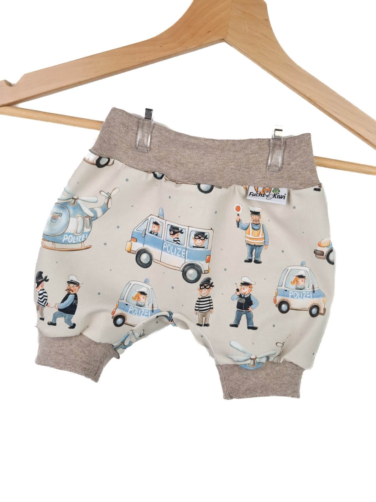 Kurze Hose Polizeiliebe 74/80