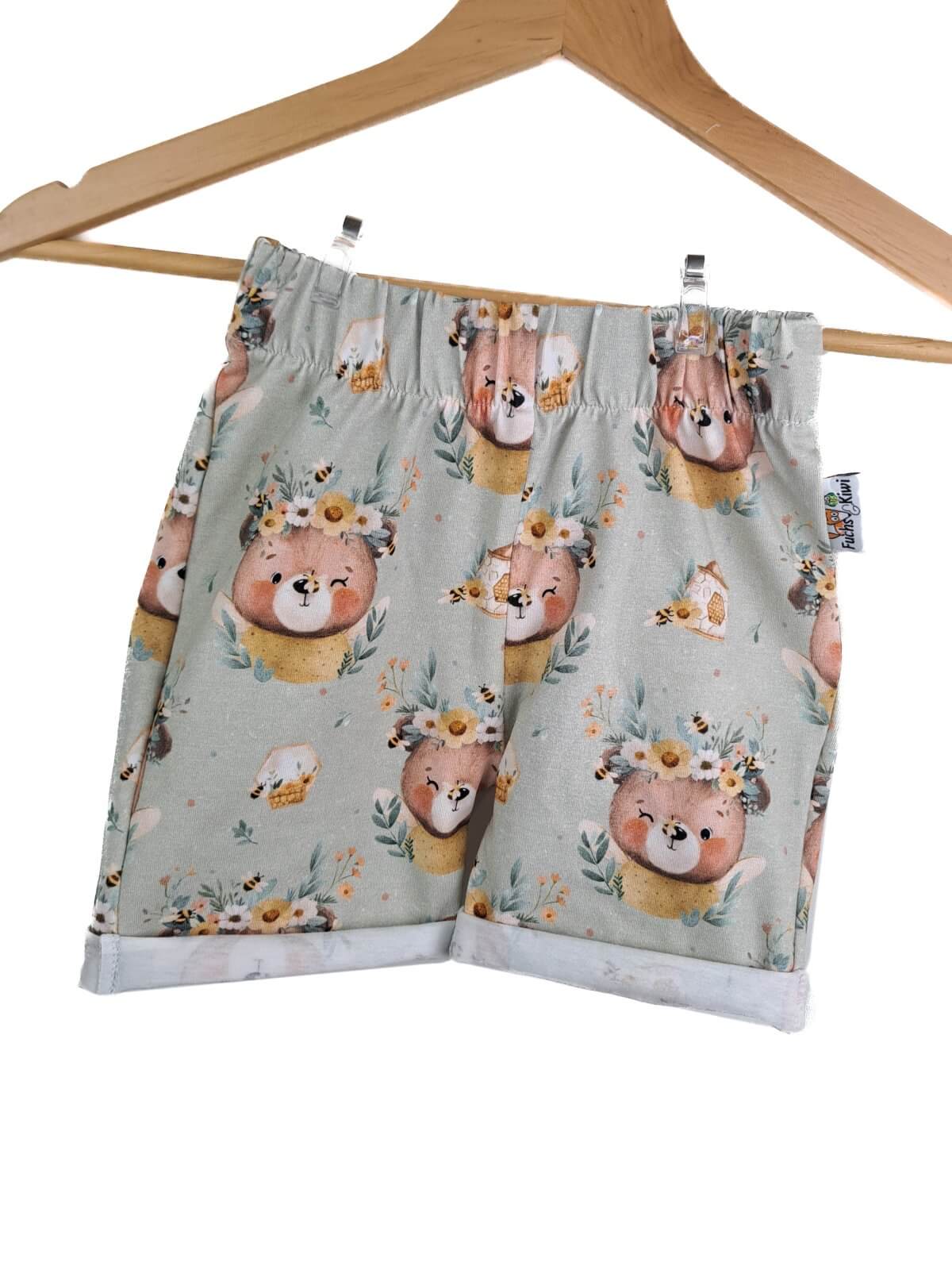 Kurze Shorts Bienenbär