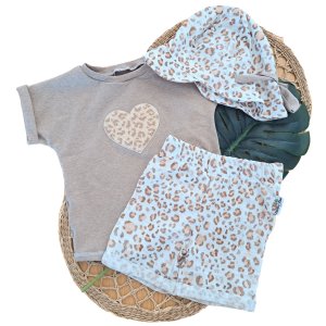 Leo Herz-Patch sand Outfit