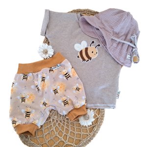 Biene-Patch sand Outfit