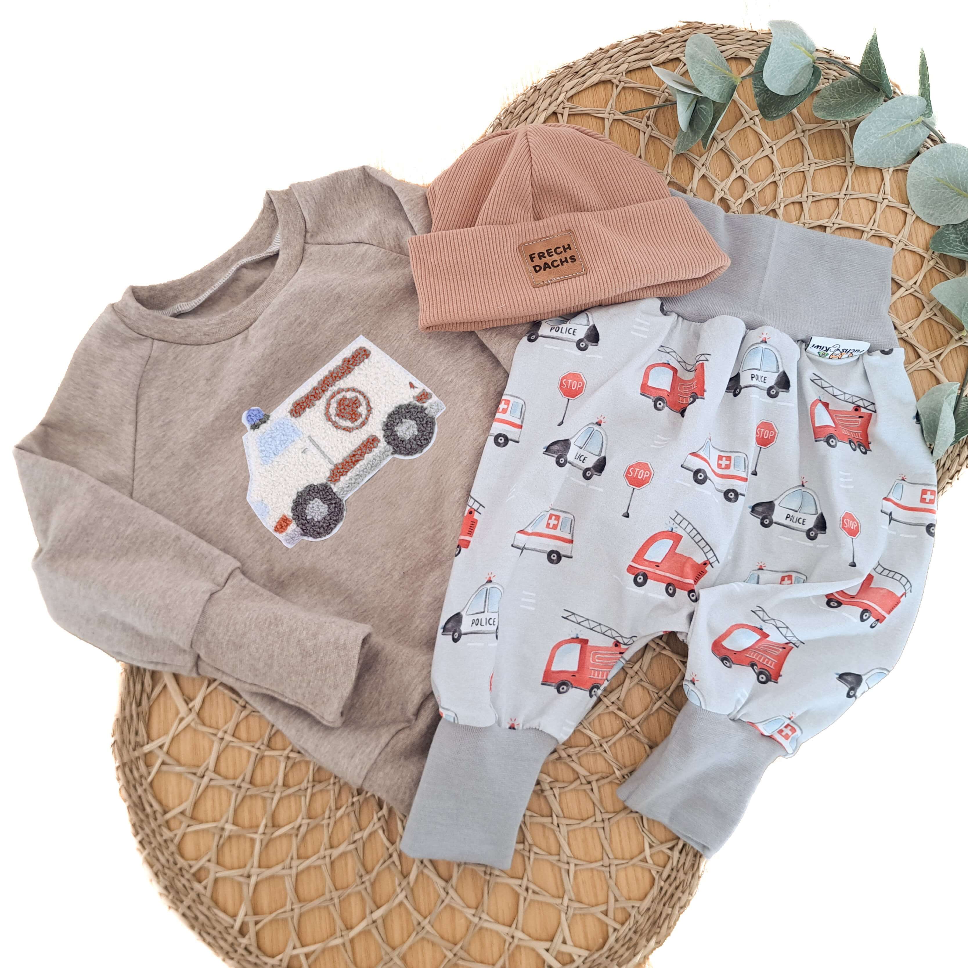 Helferfahrzeuge Outfit