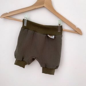 Kurze Hose Musselin khaki