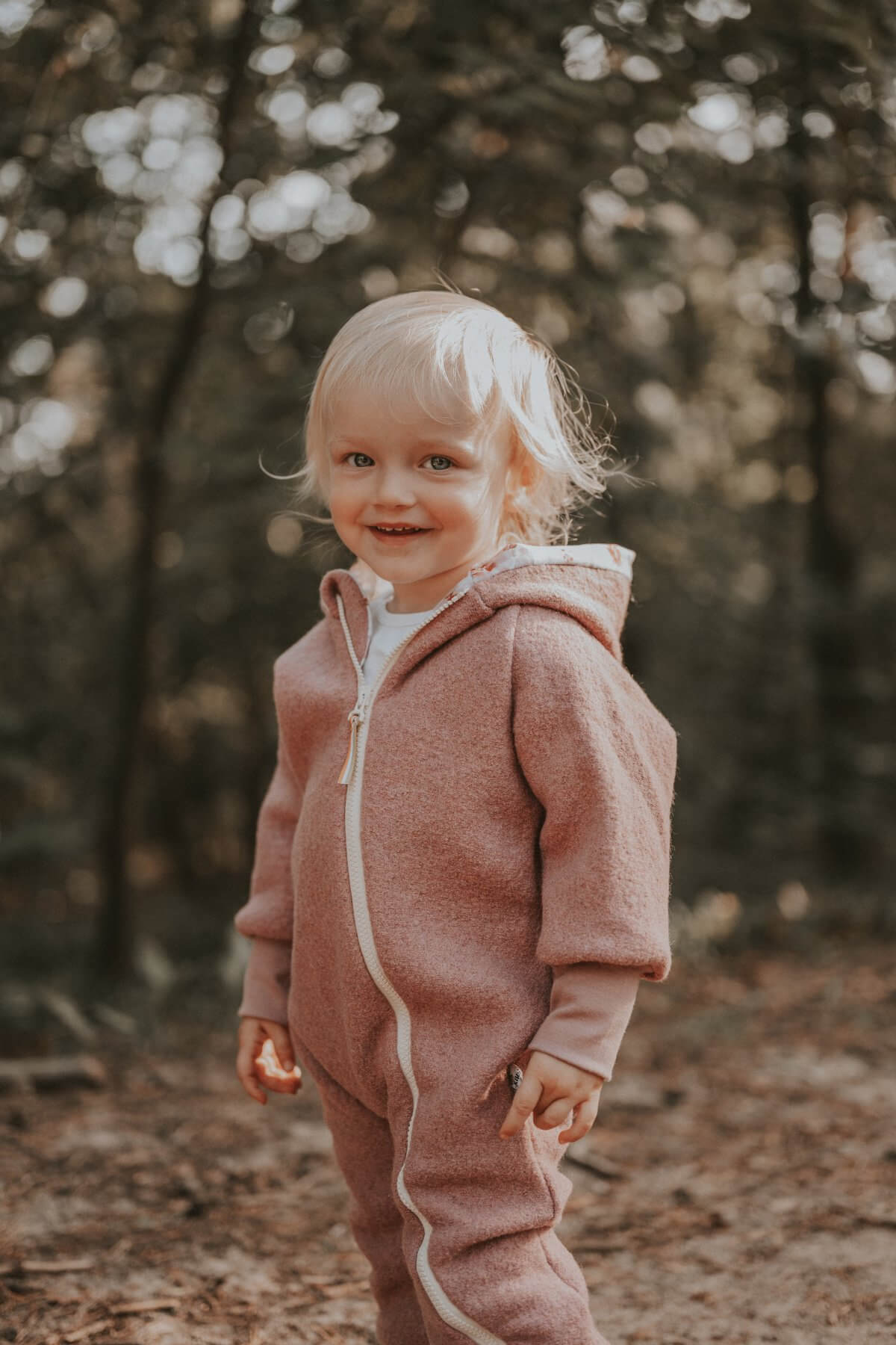 Walkoverall altrosa mit Blumenmeer