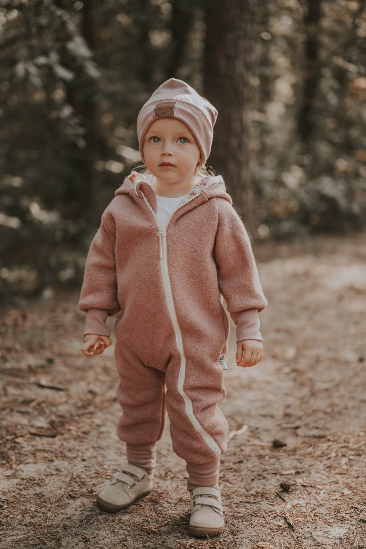 Walkoverall altrosa mit Blumenmeer