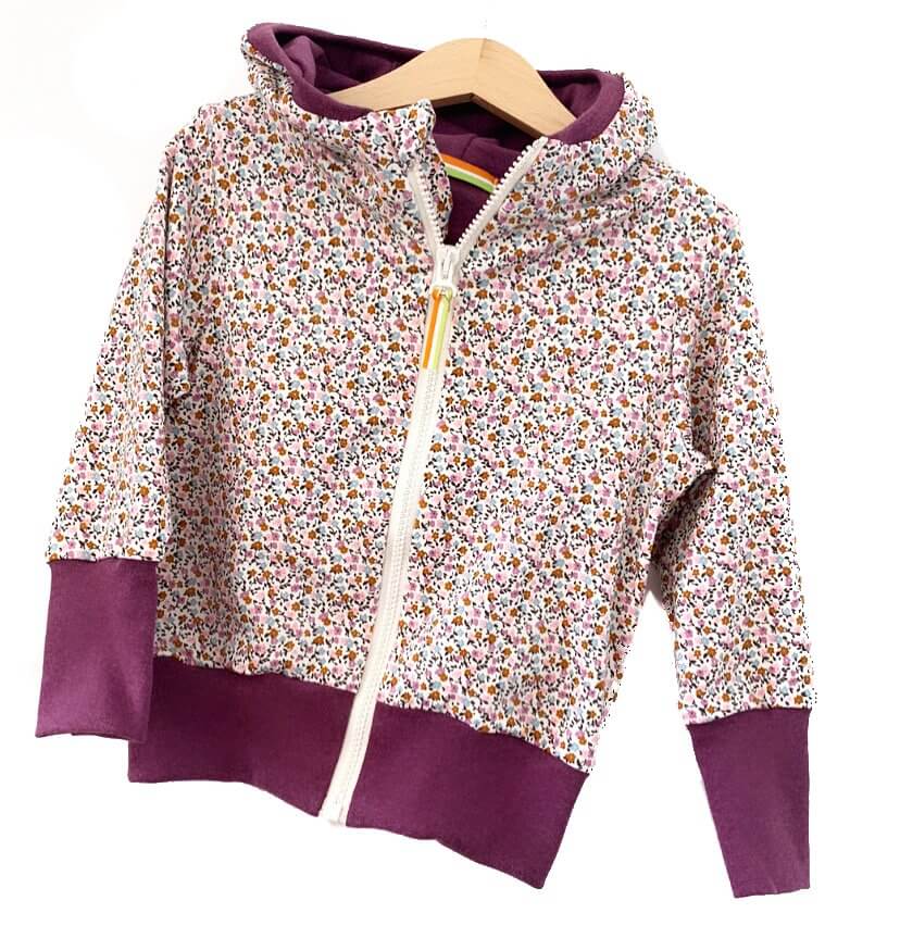 Sweatjacke Blümchen Flieder