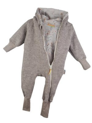 Walkoverall aus Merino Wollfleece sand meliert mit Blümchen sand