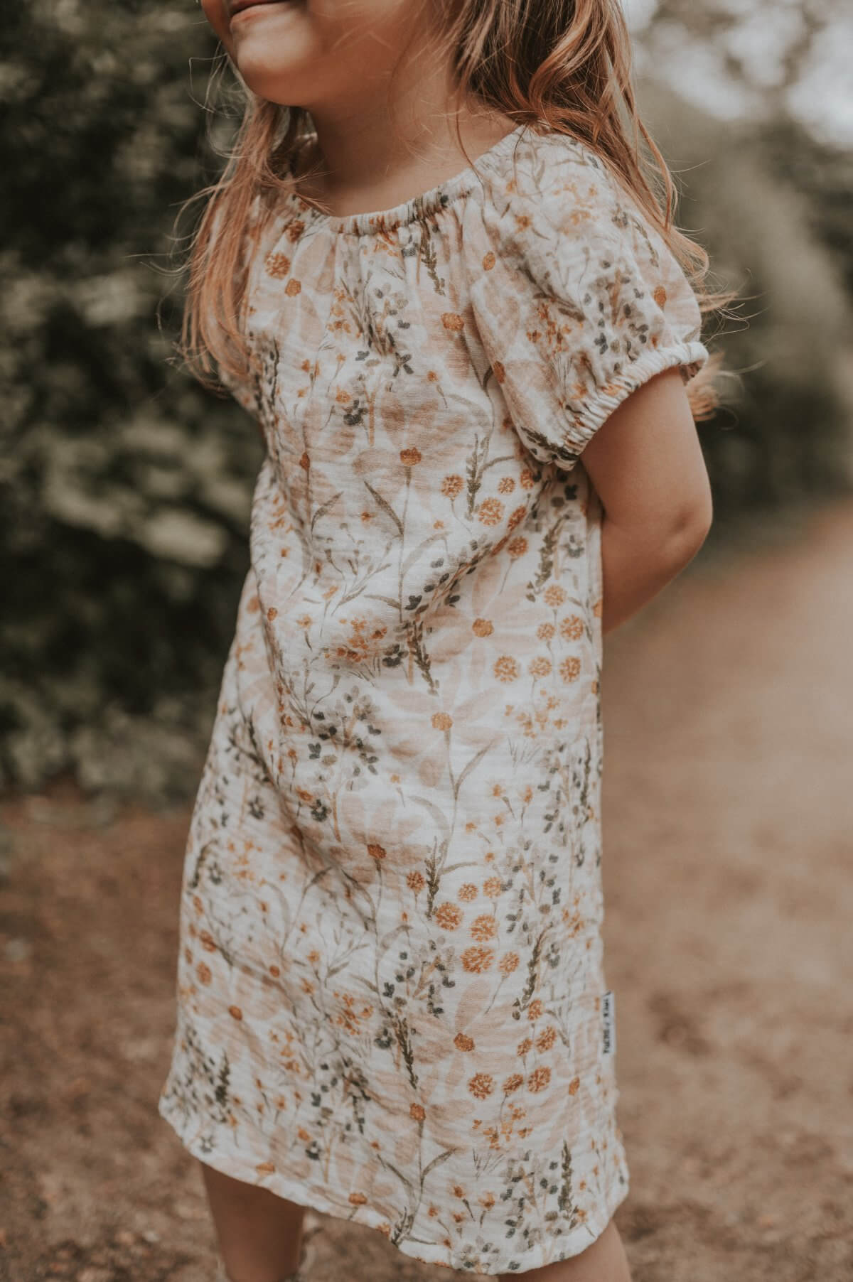 Kurzarmkleid Musselin Blumenwiese